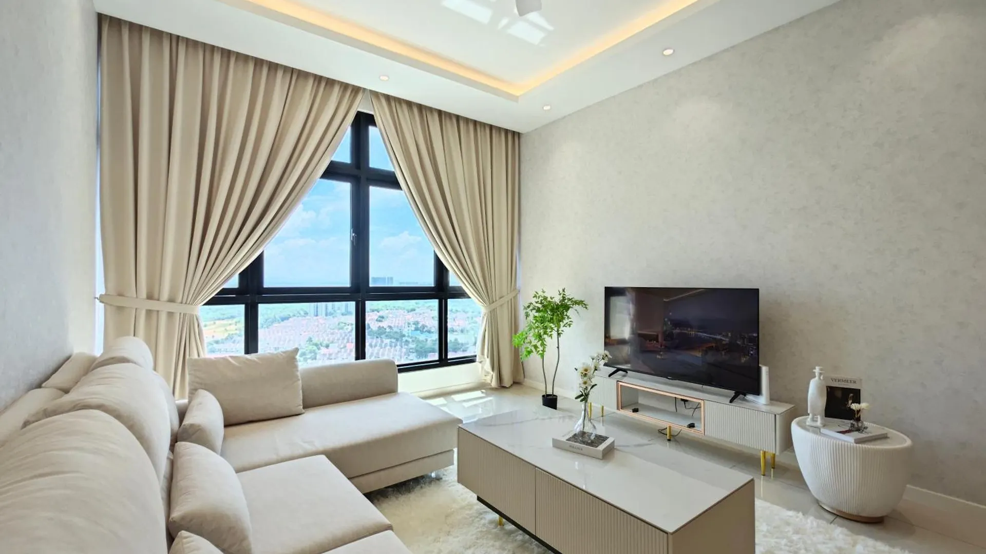Paradigm Residence By Antlerzone Johor Bahru